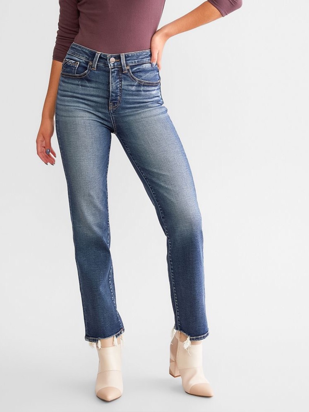 Buckle Black. Fit No. 35 Cropped Straight Stretch Jean. Size 26x28.